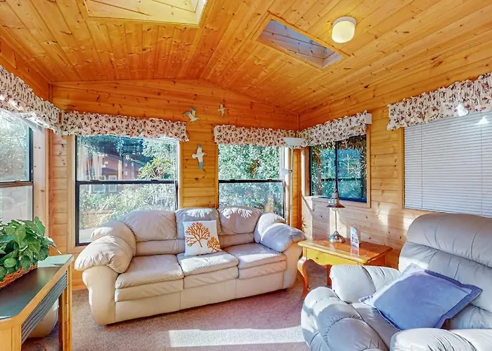 Cozy Abode Steps From The Beach With A Private Hot Tub And Nautical Theme