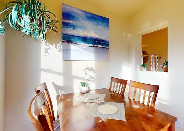 Private Cabin Close To Trails With Hot Tub Grill And Dazzling Ocean Views